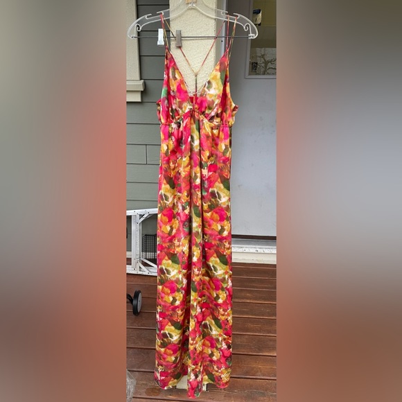 Gorgeous BB Dakota floral maxi dress - Picture 1 of 2